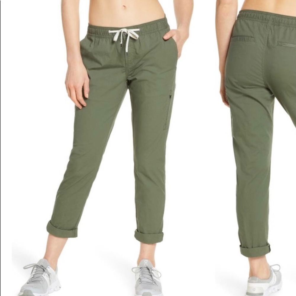 Vuori Drawstring Ripstop Pants in Army Green
